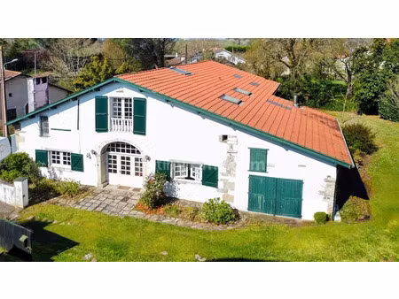 vente maison 7 pièces 295 m² bidache (64520)