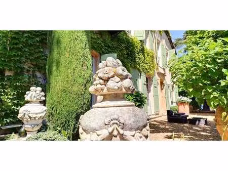 maison avec piscine et terrasse aix-en-provence (13)