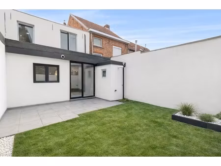 huis te koop in eeklo met 4 slaapkamers