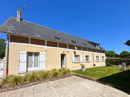 vente maison 7 pièces  215.99m²  étrépagny