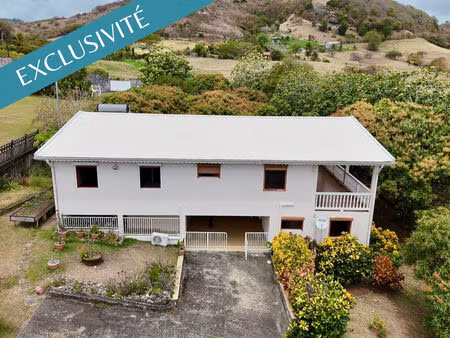 vente maison 6 pièces  164.28m²  le vauclin