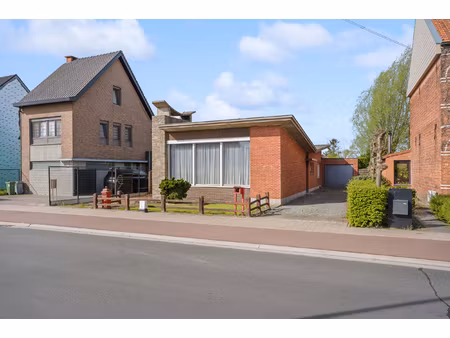 huis te koop in sint-niklaas met 2 slaapkamers