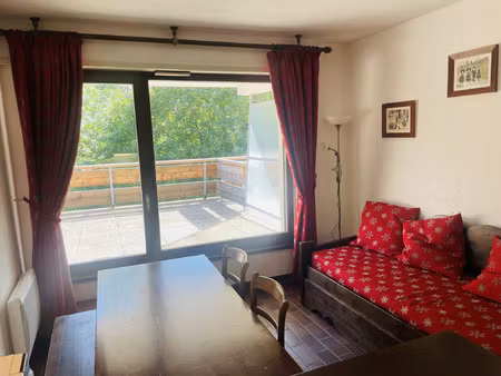 le hohwald : f3 meublé  terrasse  parking  vue sur la verdur