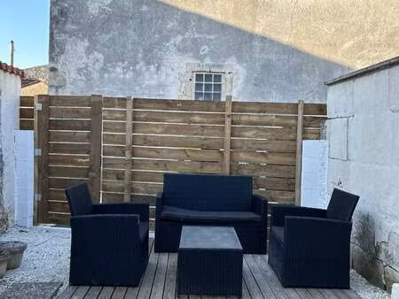 vente maison à saujon (17600) : à vendre / 75m² saujon