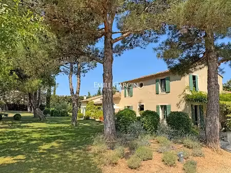 maison de luxe de 6 pièces en vente à eygalières  provence-alpes-côte d'azur