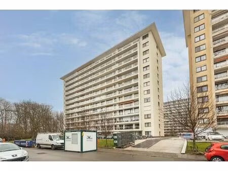 appartement te koop in berchem met 4 slaapkamers