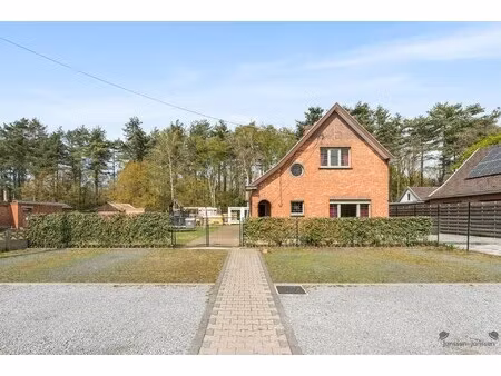 huis te koop in beringen met 4 slaapkamers