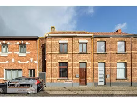 huis te koop in hoevenen met 3 slaapkamers