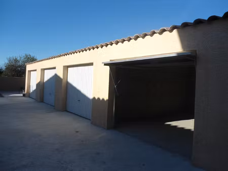 vias centre - garage de 14m2