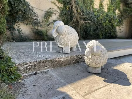 exclusivite - maison de maître en pierre non mitoyenne élégance  calme et jardin bucolique