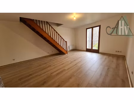 location appartement 2 pièces 55m² provins 77160