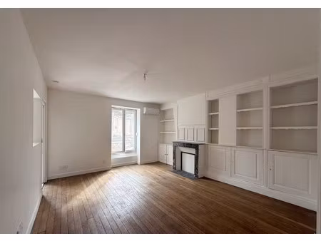 location appartement 3 pièces 61m²