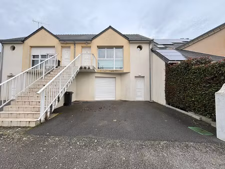 location appartement 3 pièces  55.54m²  segré