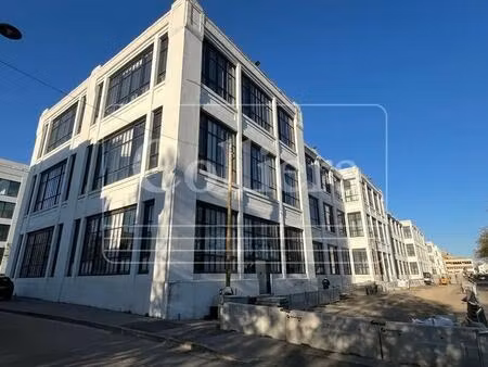 location bureaux 2 337 m² à 7 722 m²