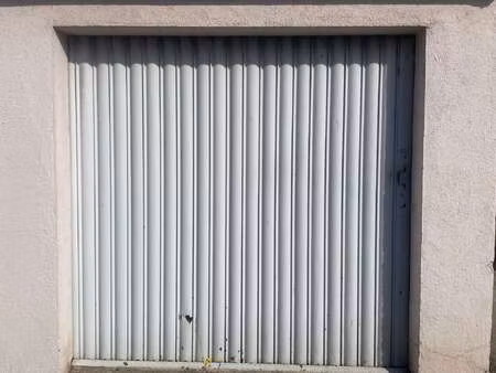 vente garage et parking à aix-en-provence (13080) : à vendre / aix-en-provence