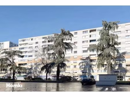 appartement t4 de 76 m2 à échirolles 38130  place beaumarchais