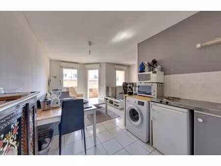 appartement t1 bis avec garage et cave