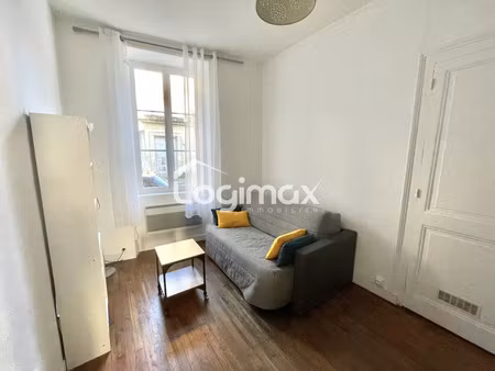 location appartement 1 pièces 20m2 la rochelle 17000 - 550 € - surface privée