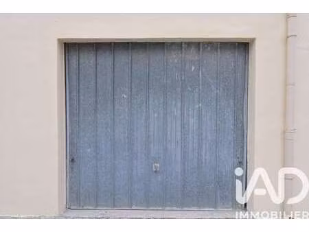 vente garage et parking à aix-en-provence (13080) : à vendre / 15m² aix-en-provence