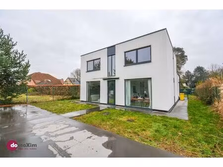 huis te koop in hever met 5 slaapkamers