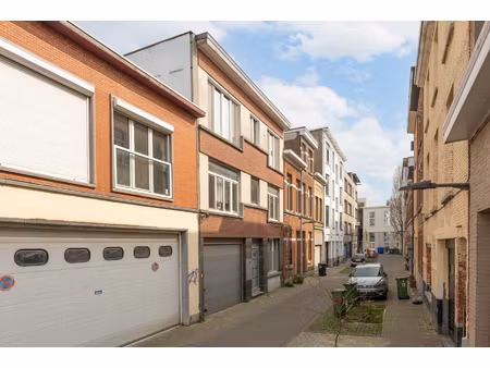 huis te koop in antwerpen met 9 slaapkamers