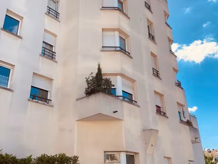 bois colombes/ les vallées/ studio 26 70 m² avec parking