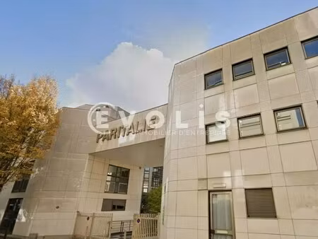 location bureaux 25 m² à 330 m²