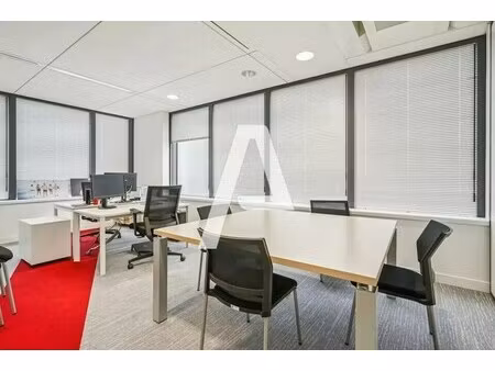 location bureaux 1 500 m²