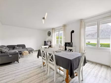 vente maison 7 pièces 144 m² la ferrière-sur-risle (27760)
