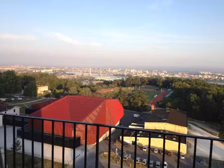 location appartement 3 pièces 72 m² à cenon (33150)