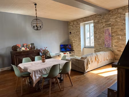 maison de village 188 m²