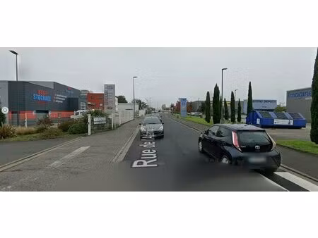 location local commercial 408m² basse goulaine 44115