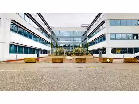 location bureaux caluire-et-cuire 69300 234m² à 2598m²