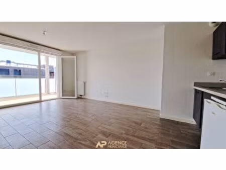 appartement 2 pièces - 44m2 - les minimes - la rochelle