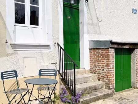 maison de village ancienne 4 pieces (3 chambres)