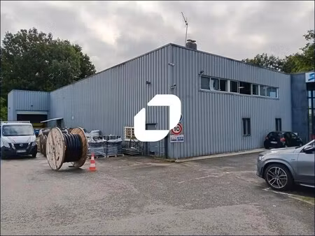 vente bureaux 1 000 m²