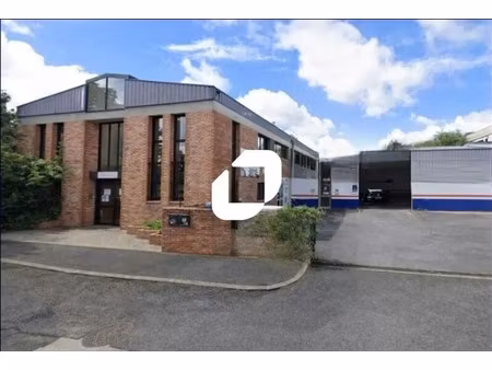 vente bureaux 674 m²