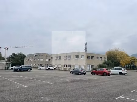 vente bureaux 1 327 m² à 1 481 m²