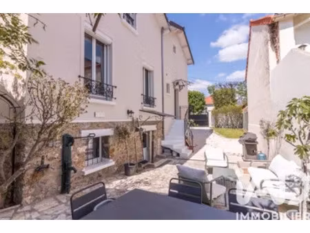 maison à houilles (78800)