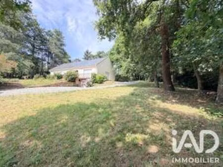 vente maison à saint-étienne-de-montluc (44360) : à vendre / 180m² saint-étienne-de-montlu
