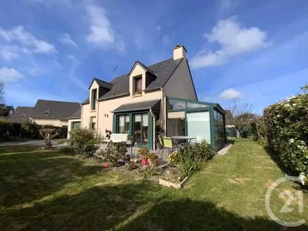 vente maison à dinard (35800) : à vendre / 98m² dinard