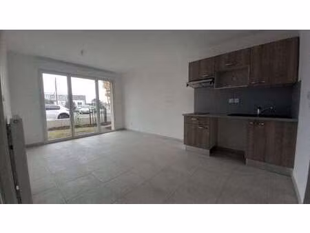 location appartement 2 pièces à saint-sébastien-sur-loire savarières (44230) : à louer 2 p