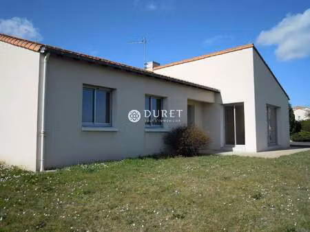 location maison à vallet (44330) : à louer / 94m² vallet