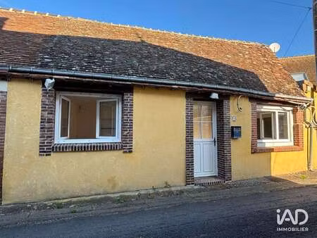 location bureaux et commerces à tréon (28500) : à louer / 40m² tréon