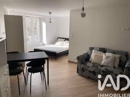 location appartement t1 meublé à saint-bonnet-le-château (42380) : à louer t1 meublé / 26m