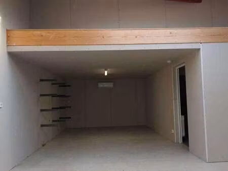location bureaux et commerces à urt (64240) : à louer / 85m² urt