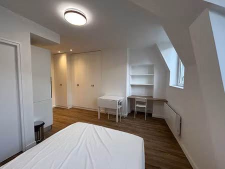 84 rue de la charite