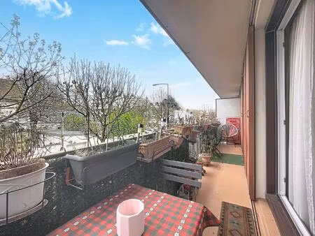 lumineux 3 pièces avec balcon  au calme dans résidence arborée  à 12 min du rer a.