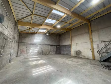 vente local industriel 274 m² lorient (56100)