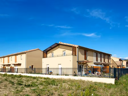 location maison 3 pièces 72 m² à aubignan (84810)